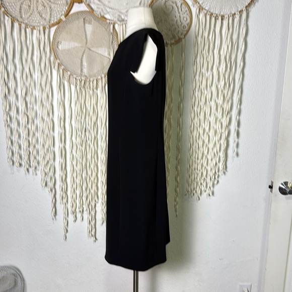MM Lafleur Sarah Black Cap Sleeve Shift Dress Size 12 - Picture 7 of 9